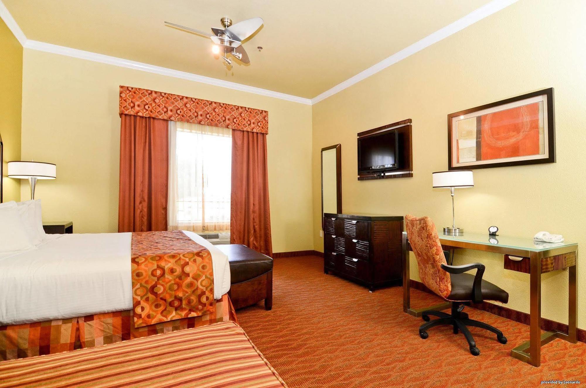 Best Western Plus Christopher Inn And Suites Forney Bagian luar foto